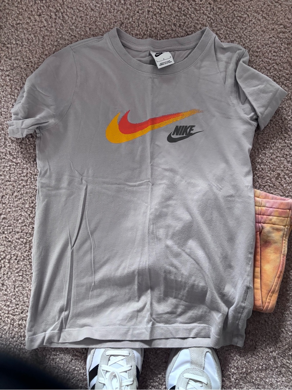 Nike Kids Short-Sleeve Tee in Light Gray with Yellow & Red Swoosh